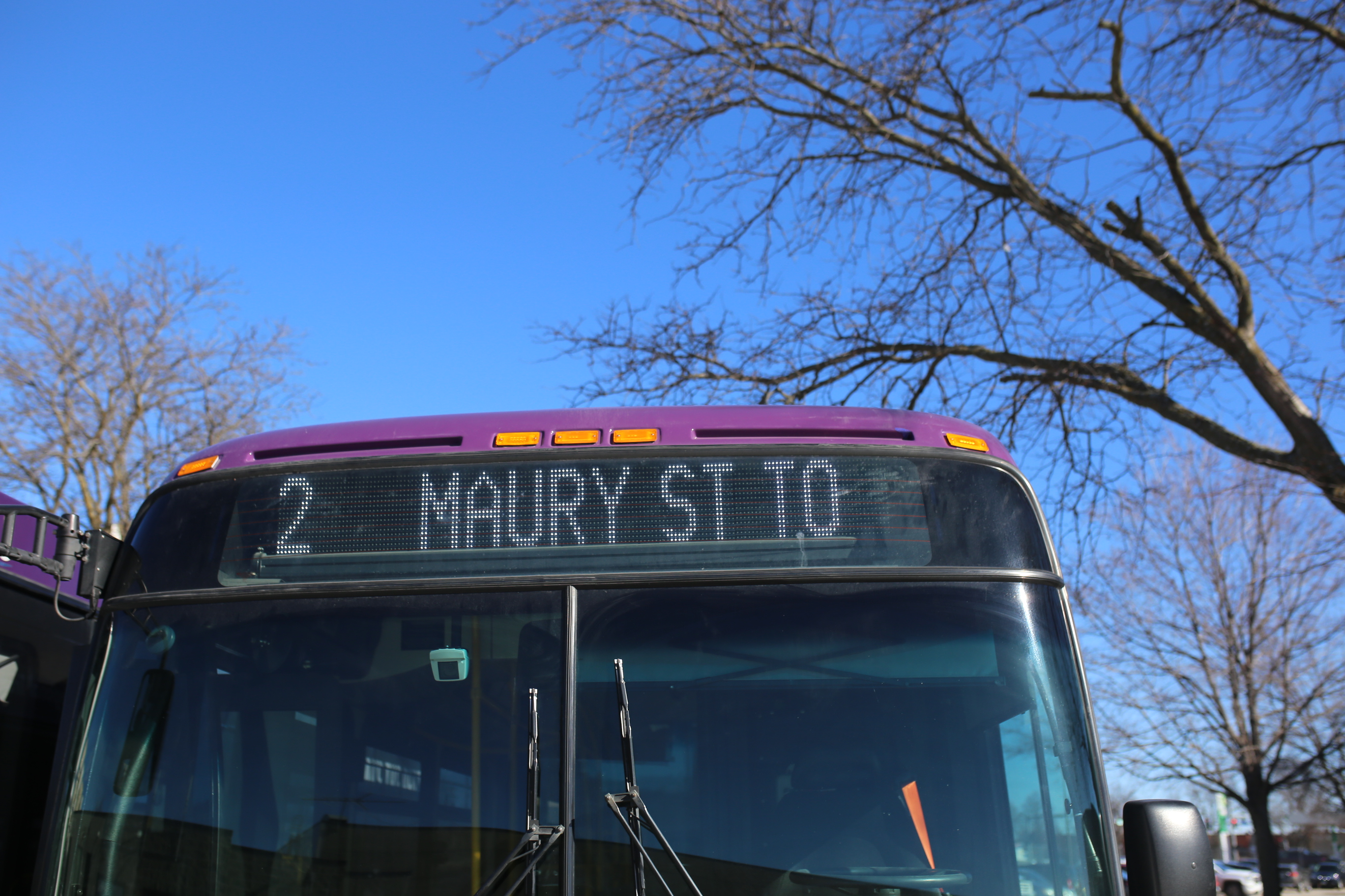 Local Route 2 - Maury St